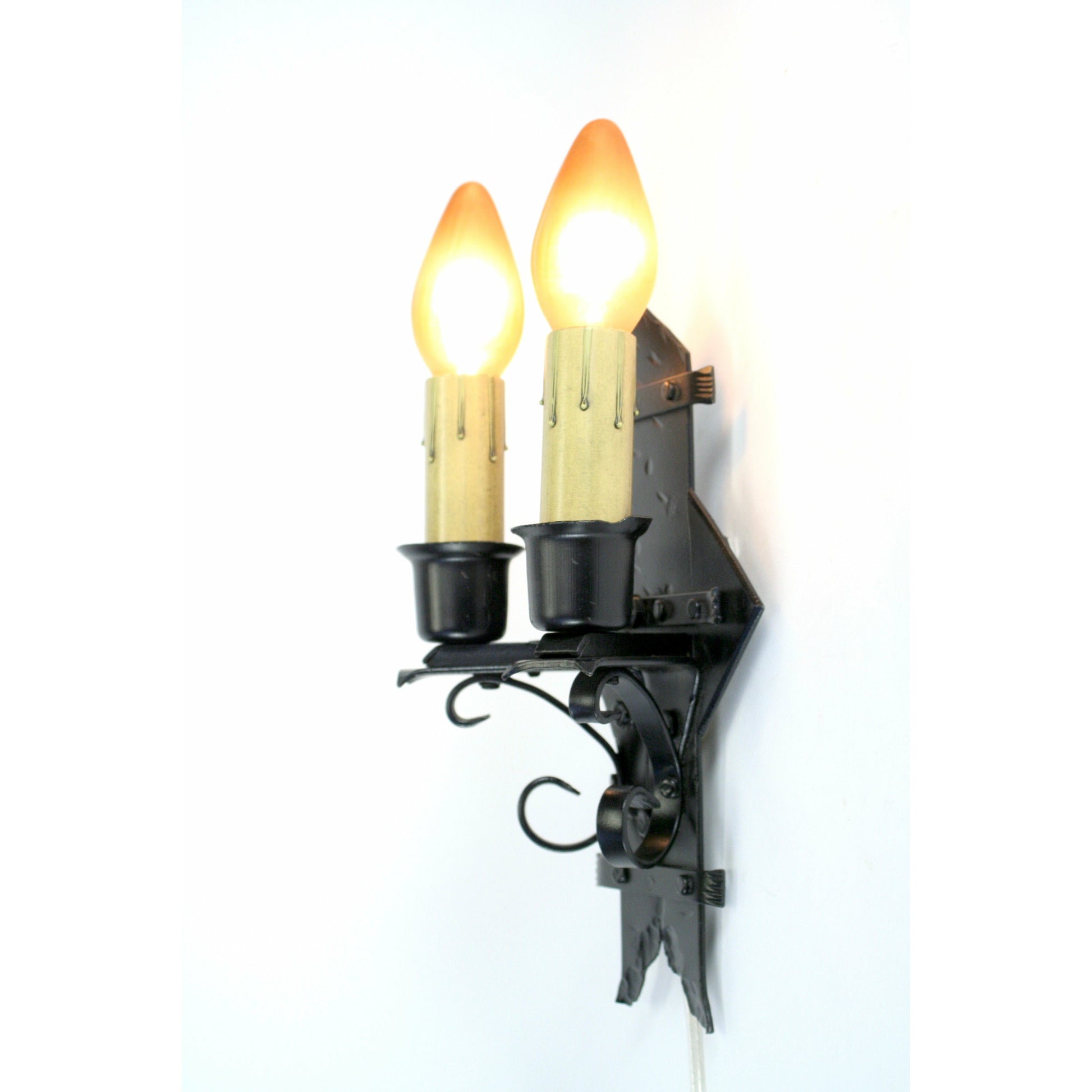 Spanish Revival Sconce Black